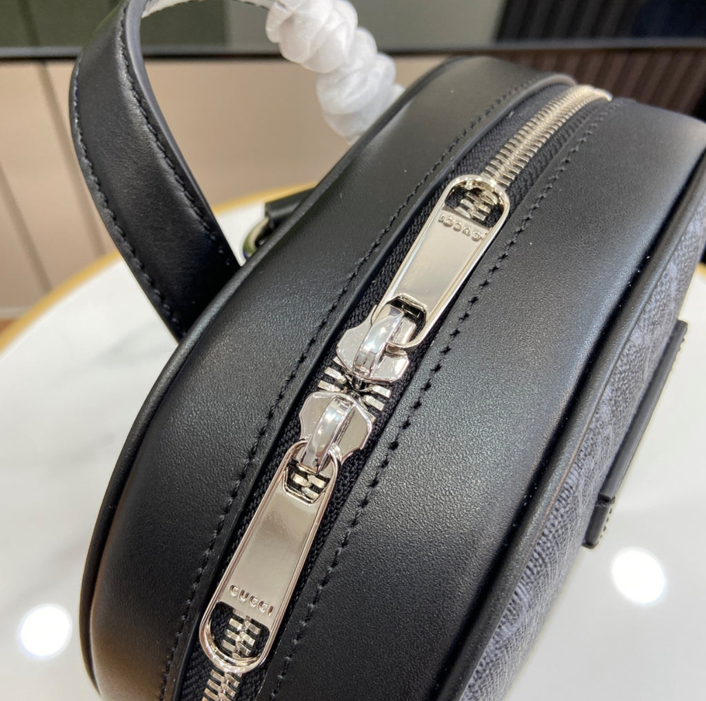 Gucci GG Supreme Crossbody Bag – Black Monogram