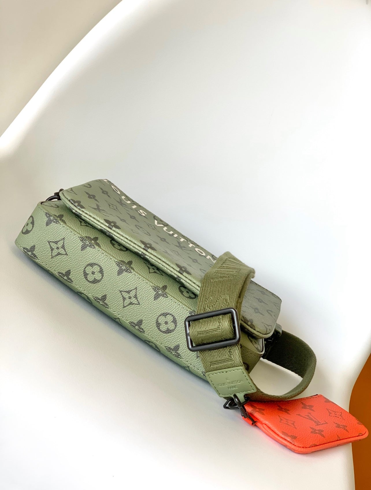Louis Vuitton Trio Messenger Bag | Monogram Eclipse | 3-in-1 Crossbody