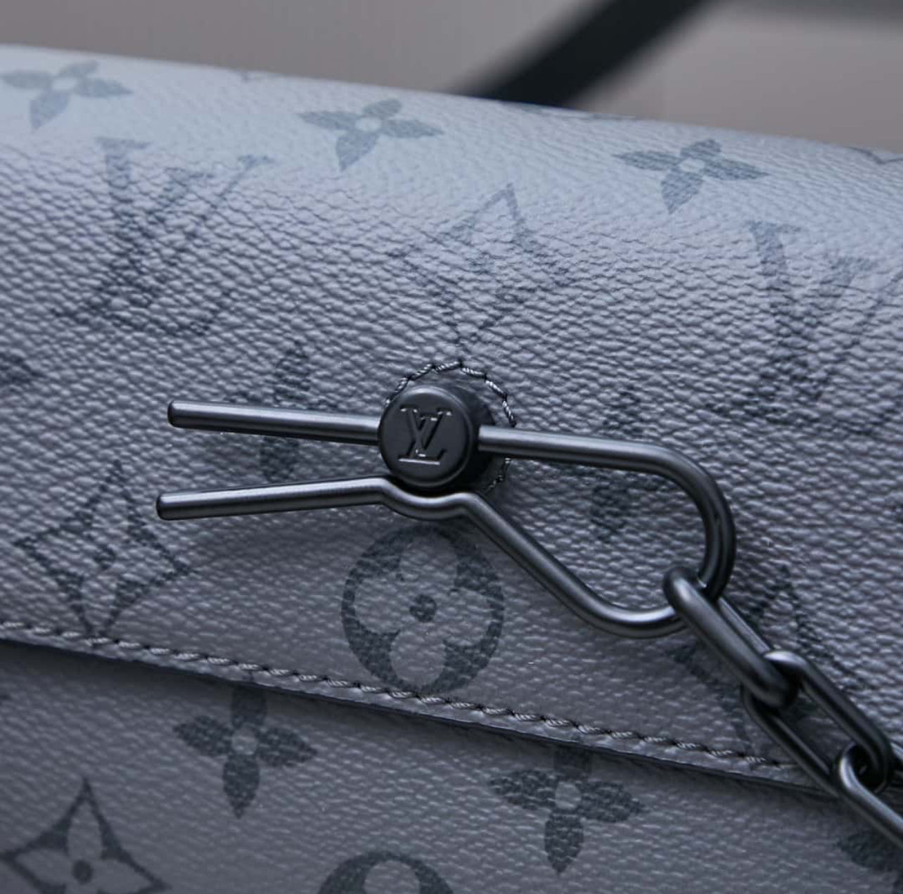 Louis Vuitton LV Aerogram Pilot Slingbag – Grey & Blue