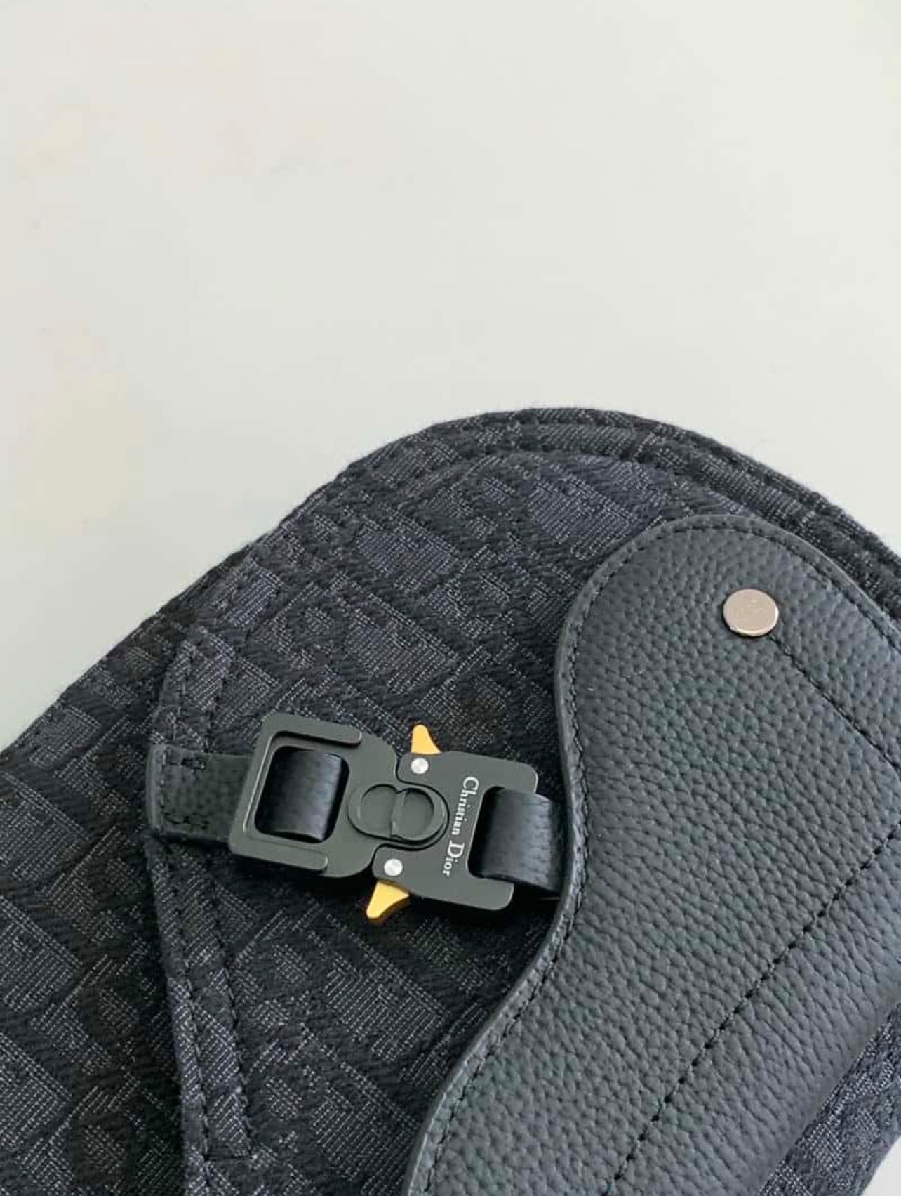 Dior Black Oblique Saddle Pouch Bag – 100% Authentic