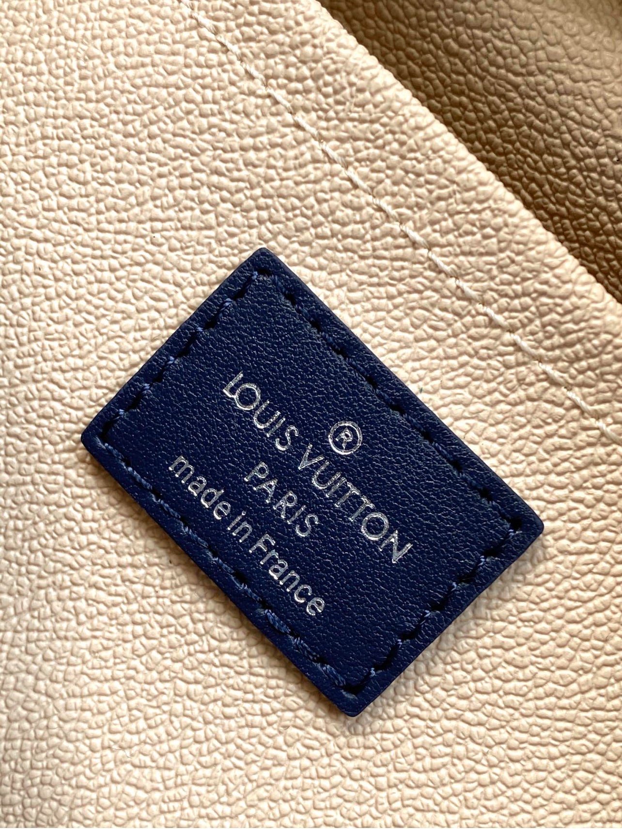 Louis Vuitton Trio Messenger Bag – Monogram Eclipse