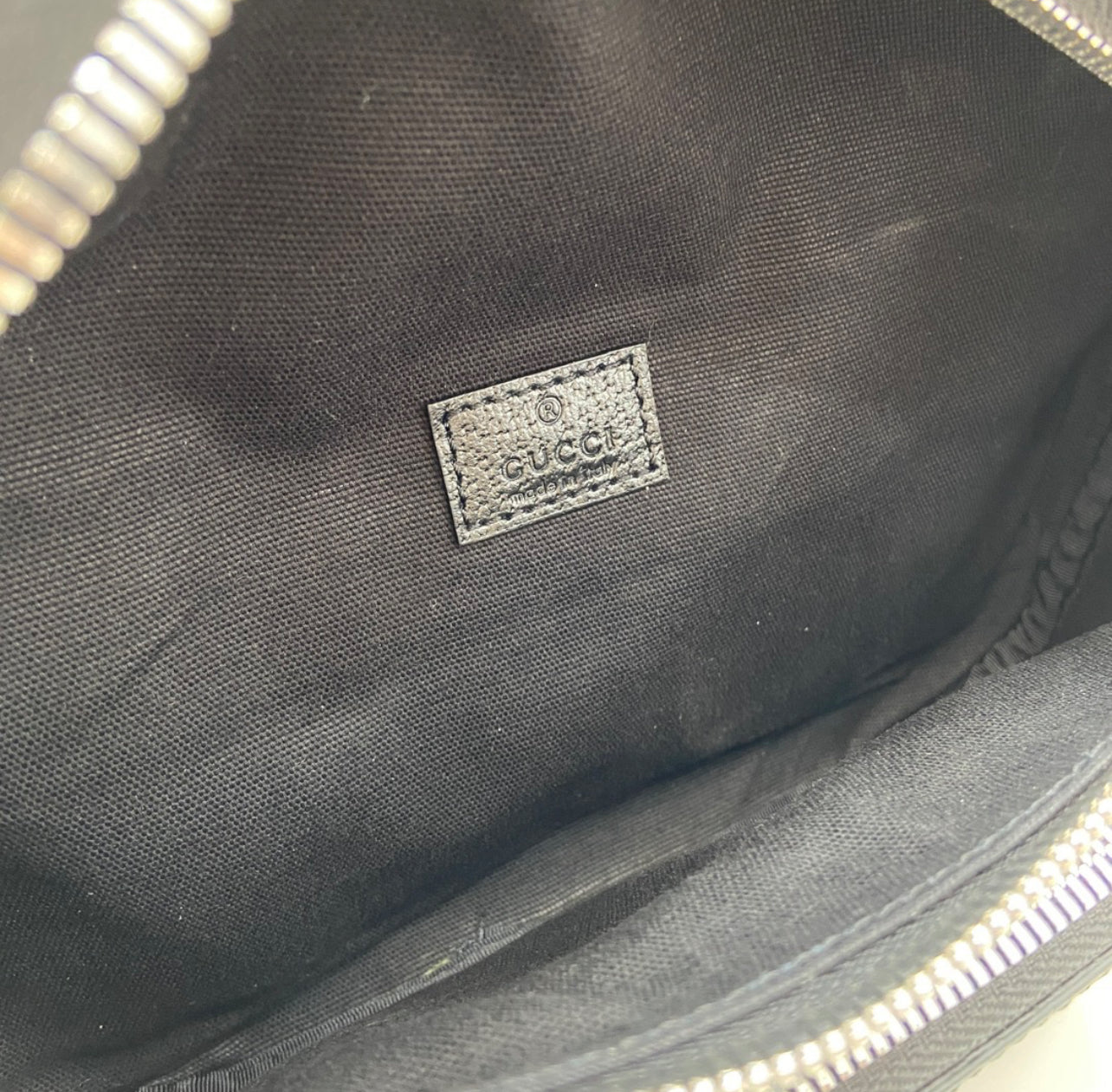 Gucci GG Supreme Small Belt Bag – Black Monogram (Authentic, Made in Italy)