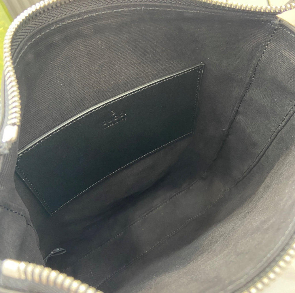 GUCCI GG Supreme Black Small Messenger Bag – Authentic Full Set