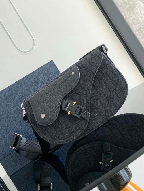 Dior Black Oblique Saddle Pouch Bag – 100% Authentic