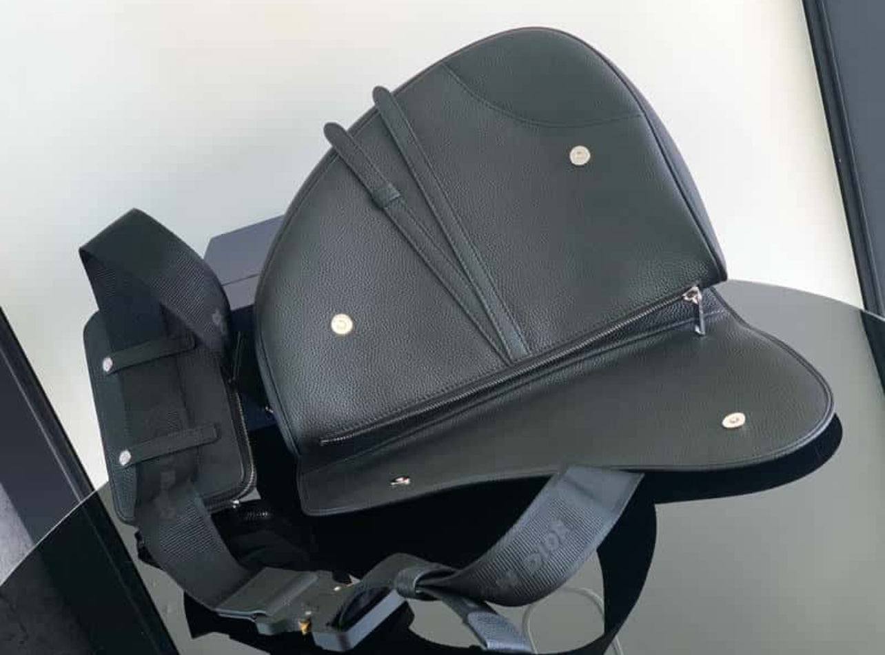 Dior saddle bag black grain leather crossbody