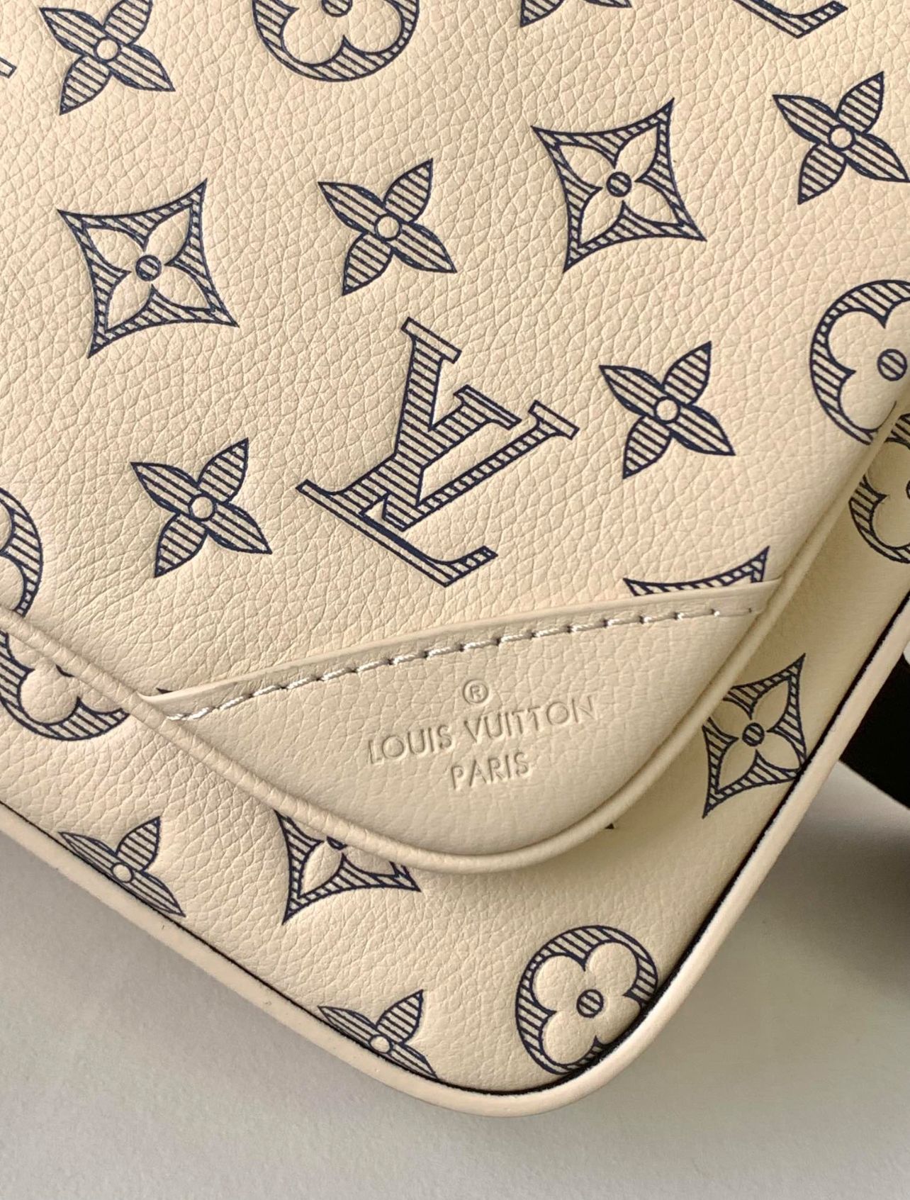 Louis Vuitton Monogram Sling Bag – Cream (Authentic, Full Set)